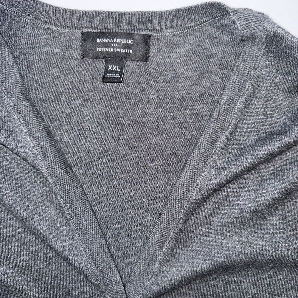 Banana Republic Cardigan Womens 2X Plus Gray Forever Sweater Button Front V Neck - Picture 2 of 7